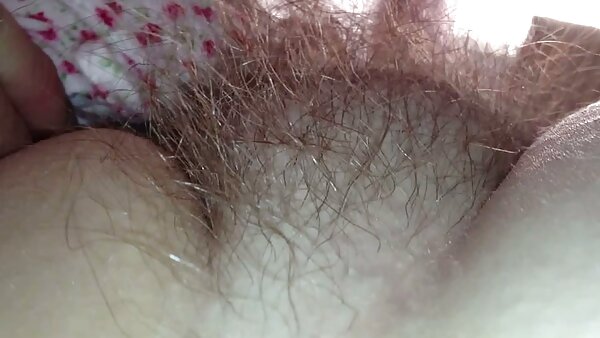 Ladyboy Camille ផ្តល់ភាពស្រៀវស្រើប និងធ្វើឱ្យរន្ធគូថរបស់នាងមានគែម